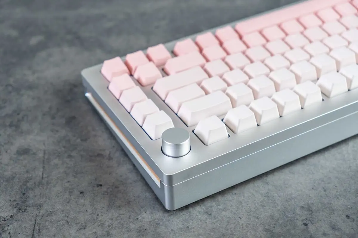 Các bước làm thủ tục nhập khẩu bàn phím máy tính